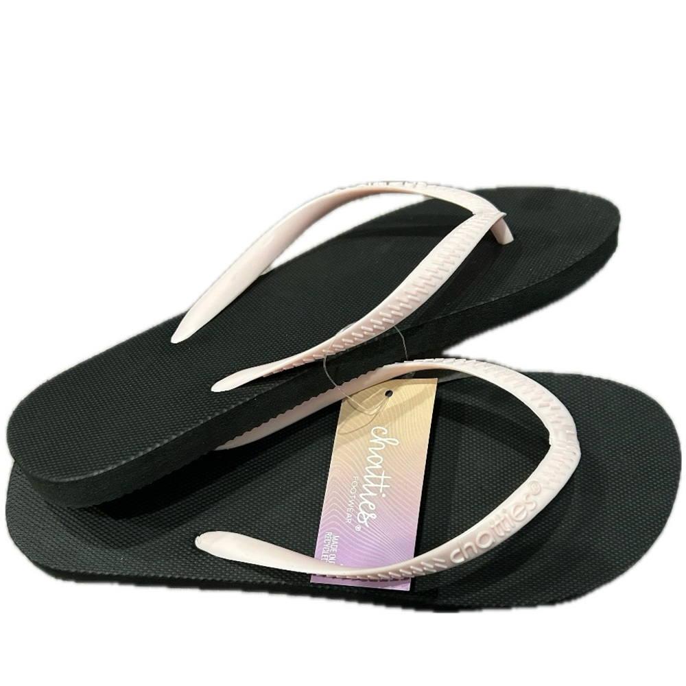Chatties Black and Pink Women’s Flip Flops size 5/6